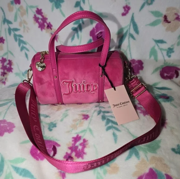 Juicy Couture Mini Barrel Bag Queen Of Everything Pink Terry Free Love Barbie E5 - Picture 3 of 11
